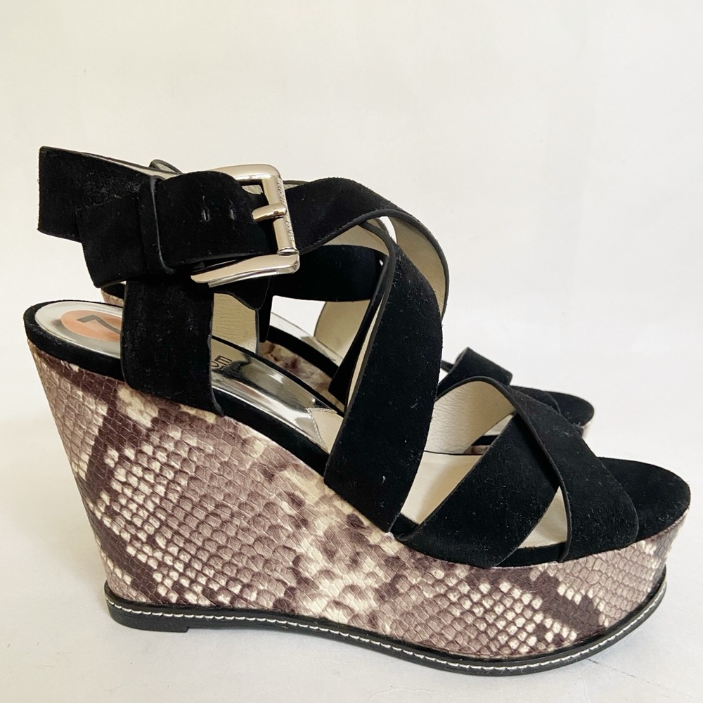 Michael Kors Black Suede Celia Wedge/Platform Sandals Snake Print Heel Size 7 - Picture 4 of 10
